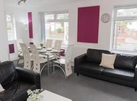 Family home, Convenient to Local Pubs, Takeaways