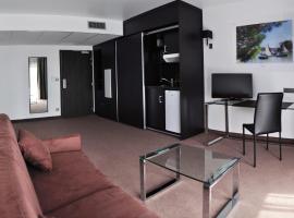 Golden Tulip Pornic Suites- Appart Hotel, chỗ nghỉ tự nấu nướng ở Pornic