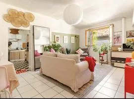female private room in Montpellier City Center