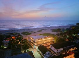 Alleppey Holiday Beach Resort by VOYE HOMES , Sea View with Direct Beach Access, hotell i Alleppey