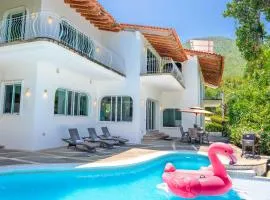 Villa Martha Garza Blanca - Private Heated Pool