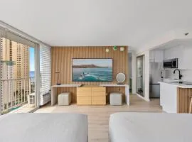 Newly Innovated Oceanview Beach Condo - Sauna Pool