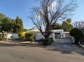 La'Ruach Guesthouse