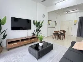 ICON MAJESTIC Homestay