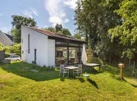 Kobbegem Villa with Garden