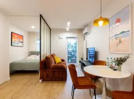 Gdynia Marina Superior Studio by BookingHost