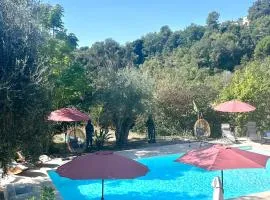 Le clos de Pierre - avec jacuzzi privé et piscine partagée au coeur de la nature