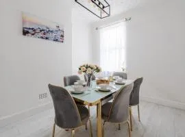Mersey View 4 Bedroom by Liverpoollux Next To Everton Stadium