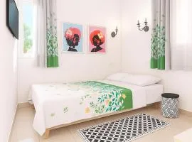 Beach Inn TLV Center