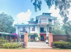 Hotel Moonstone