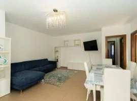 Appartamento luminoso e pratico con spazio esterno