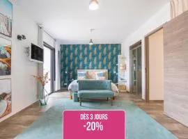 Idéal Amis & Groupes - 10min Avignon - 5min Gare - Grand jardin clos - Parking gratuit - Au calme - Maison haut de gamme - Entièrement climatisée - "Chacun son espace"