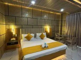 Golden bliss hotel
