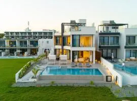 Aqua Beachfront Villas - Villa 1