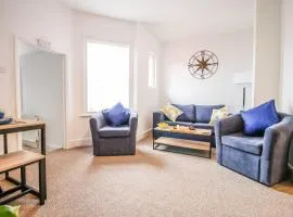 K Suites - Lake View Apartments