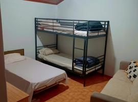 Alojamento Excalibur, hotell i Meda