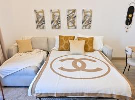 Park Discounts! 2BR on Yas Island near F1 & Mall, hotel v destinaci Yas Island