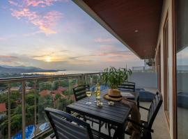 3 bedroom condo with beautiful views โรงแรมในKo Samui