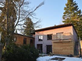 Wunderschöne Ferienwohnung im Burgenland, hôtel à Manderscheid