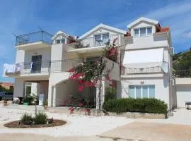 APARTMANI BELVEDERE BILO