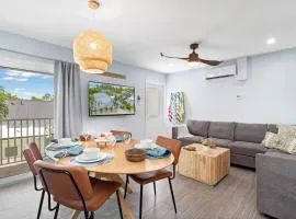 Sea Breeze - Pet Friendly, Located in Siesta Key Village, Steps to Siesta Key Beach!