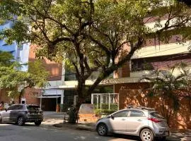 Book Santos Mar, Sol e Conforto no Unique 710 e 810