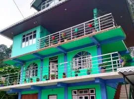 TINCHULEY PINE SHELTER homestay