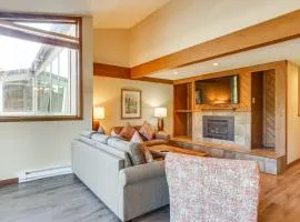 3 Mi to Slopes! Mtn-View Breckenridge Townhome