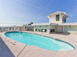 Captains Watch by Tybee Vacation Rentals，位于泰比岛的酒店