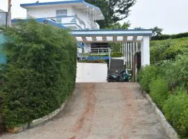 diamond hill view cottage