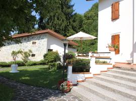 Casolare Nanis, hotel en Travesio