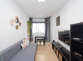 BKD1 A tan solo 50 metros de la playa Las Canteras, nhà nghỉ dưỡng gần biển ở Las Palmas de Gran Canaria