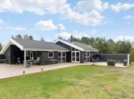 TV1347 Ålbæk - Musvågevej 126