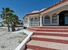 Estrella Del Mar Superb Beach Home Las Conchas
