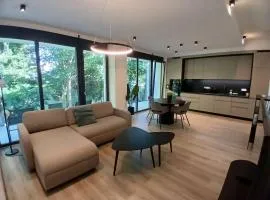 Fenyvesliget Apartmanok V