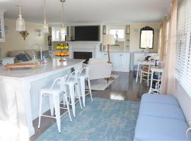 Little Miss Cottages - 68 East Grand Luxury Condo, condo in Old Orchard Beach