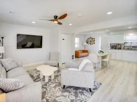 Stay By the Beach! Norfolk Duplex Half-Mi to Ocean