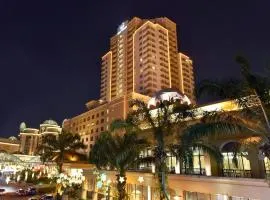Sunway Lagoon Family Suites at Sunway Pyramid & Sunway Lagoon