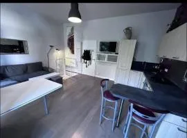 Loue chambre indépendante