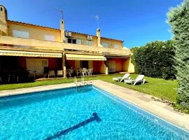 Ca L'Anxoveta - casa amb piscina a prop de la platja a l'escala