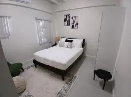 Atrium Apartments - Bay Leaf Haven