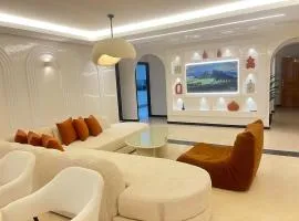 Luxury Apartment in Majorelle Downtown of Marrakech Wi-Fi AC Calm