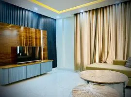 Eiffel Luxora Lavender one bed