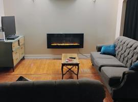 6 Olivia Lane, βίλα σε Deer Lake