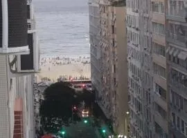 Apartamento em Copacabana com vista praia AL