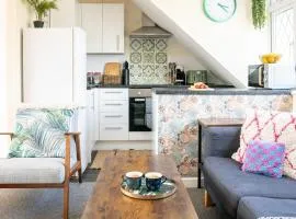 #10 Cozy Solihull Studio Near NEC & BHX