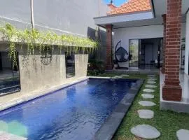 Simco Villa 3 En-suite Bedrooms CANGGU