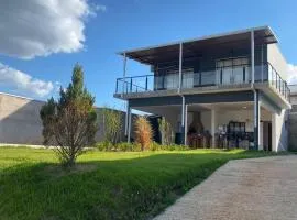 Casa de 2 quartos , entre Holambra e Artur Nogueira