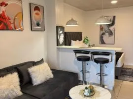 Sibaya's New Horizon Apartment in Coral Point