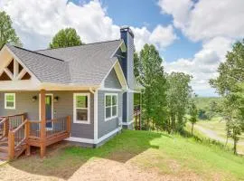 Cozy Blue Ridge Cabin Game Room and Mountain Views